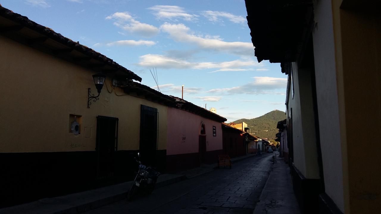 Hotel Casa Petra San Cristóbal de Las Casas エクステリア 写真